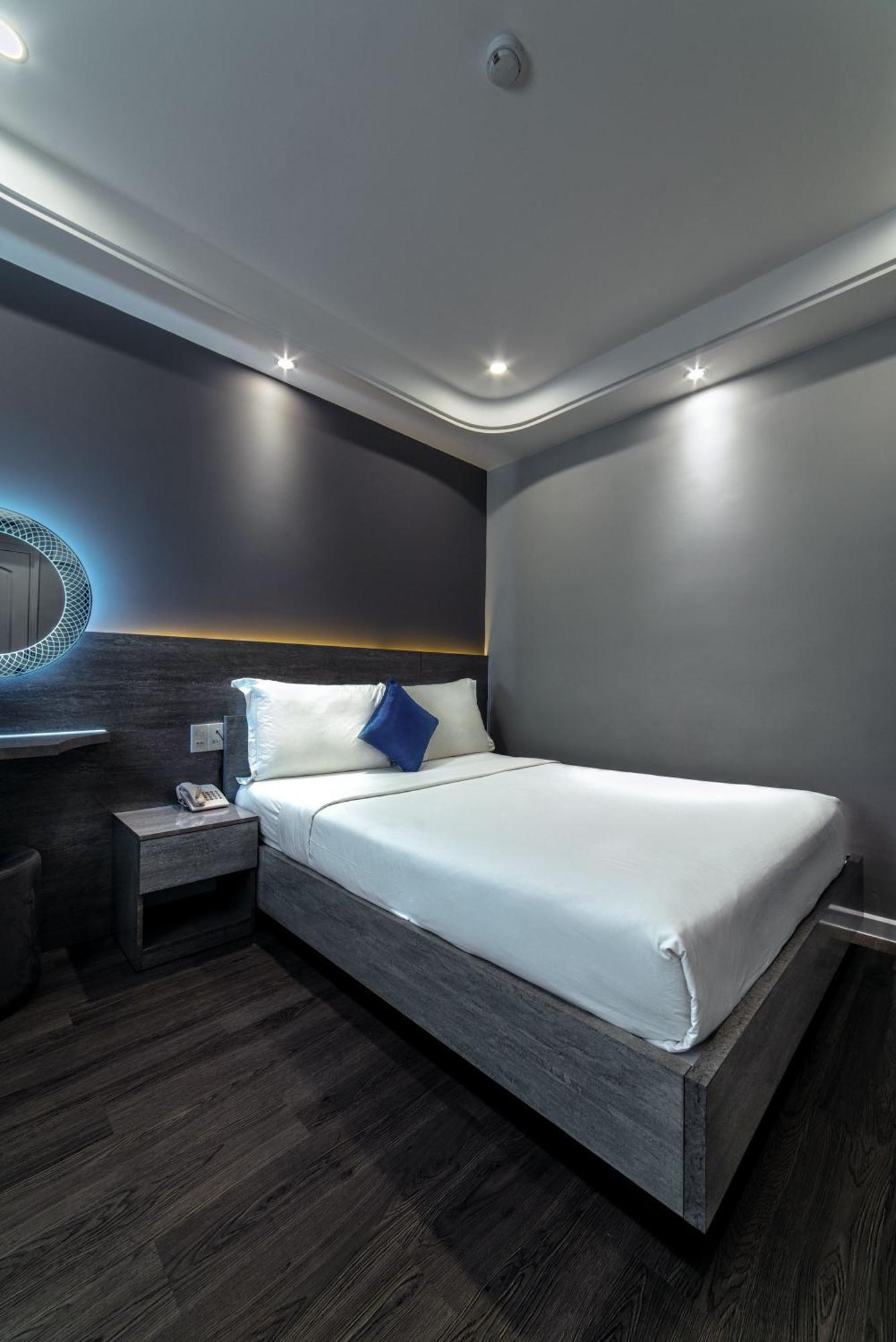 Ruby Saigon Hotel - Ben Thanh Thành Pho Ho Chí Minh Esterno foto