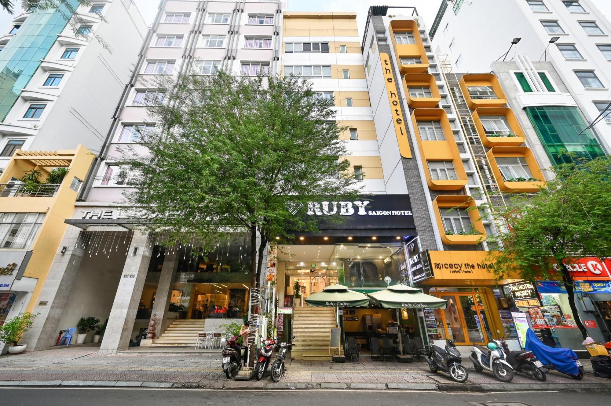 Ruby Saigon Hotel - Ben Thanh Thành Pho Ho Chí Minh Esterno foto